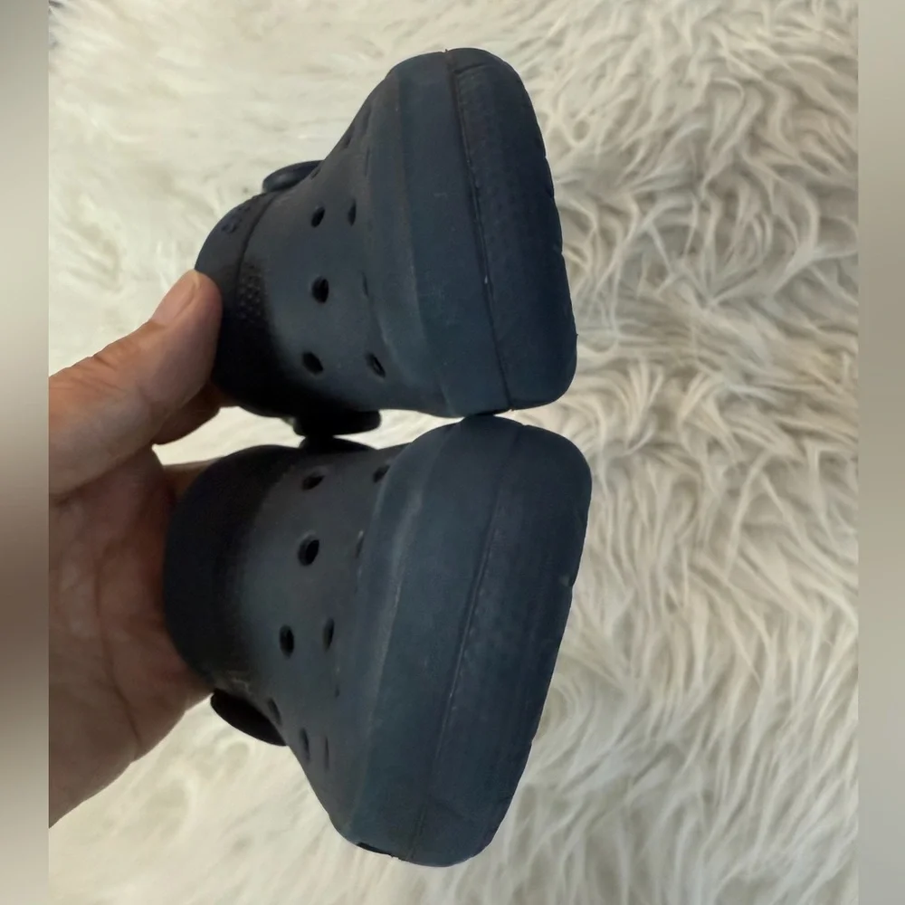 CROCS Kids Navy Blue Classic Clog Sandals